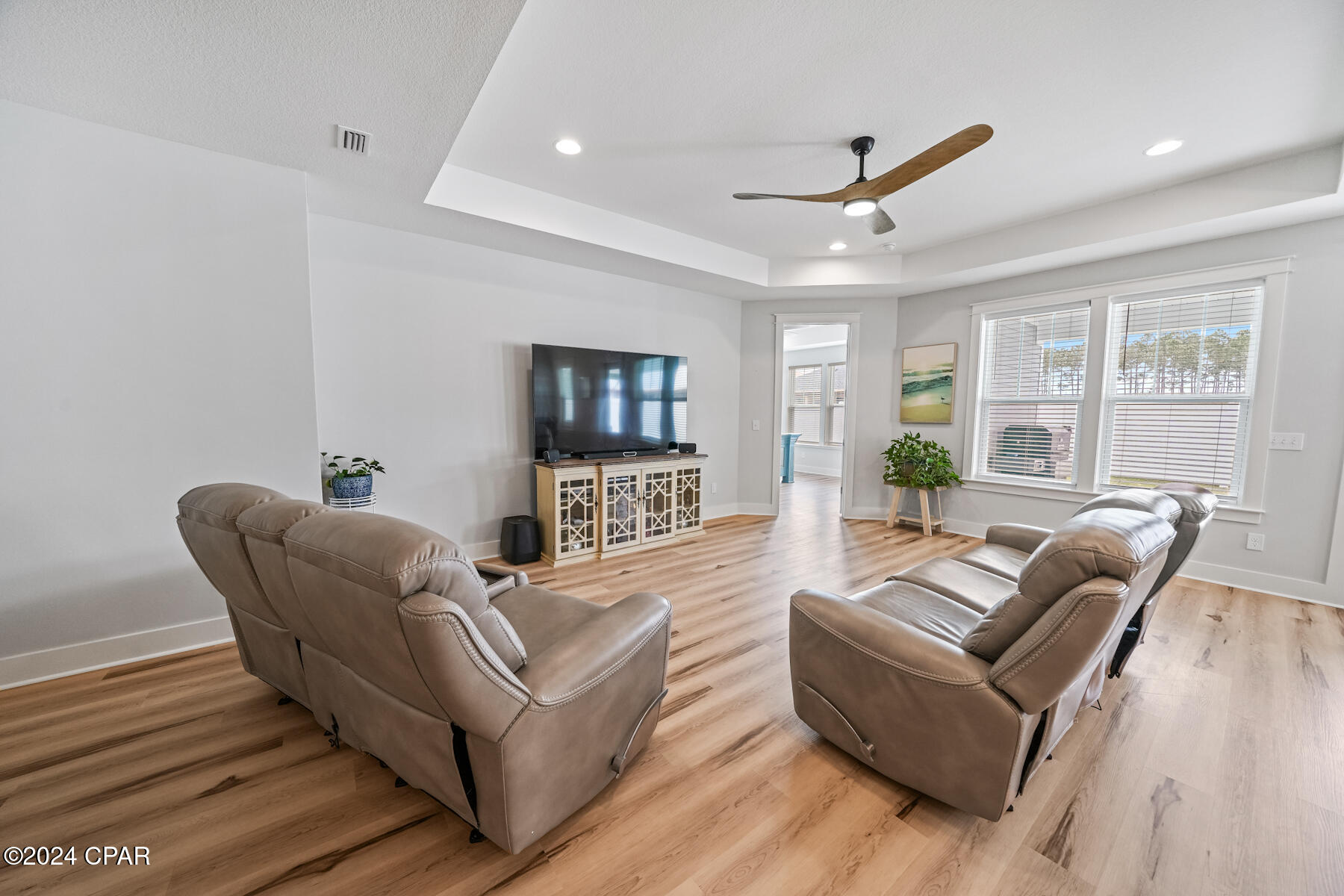 Image 2 For 1091 Harrison Bayou Drive