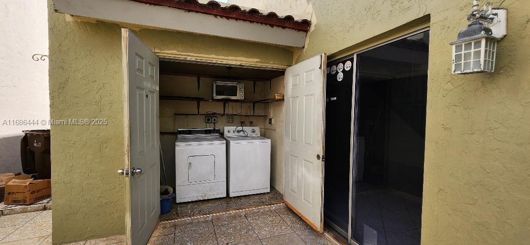 4281 W 10th Ct, Hialeah, Florida image 20