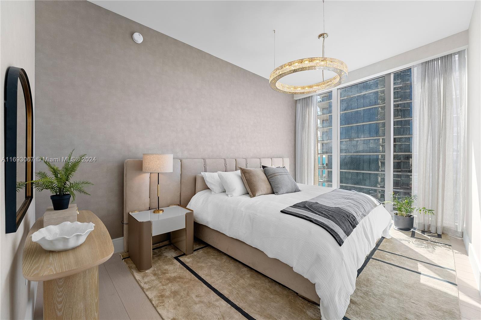 17975 Collins #1701, Sunny Isles Beach FL 33160