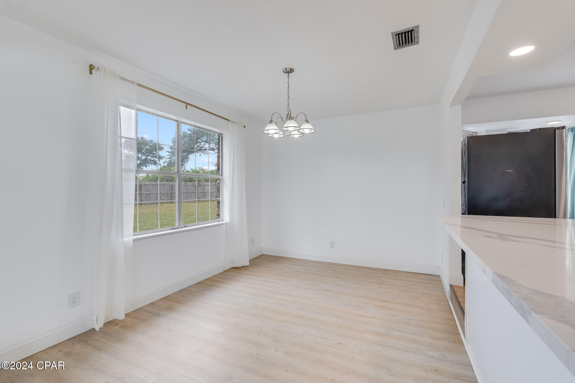 Image 10 For 7439 Oak Ridge Drive