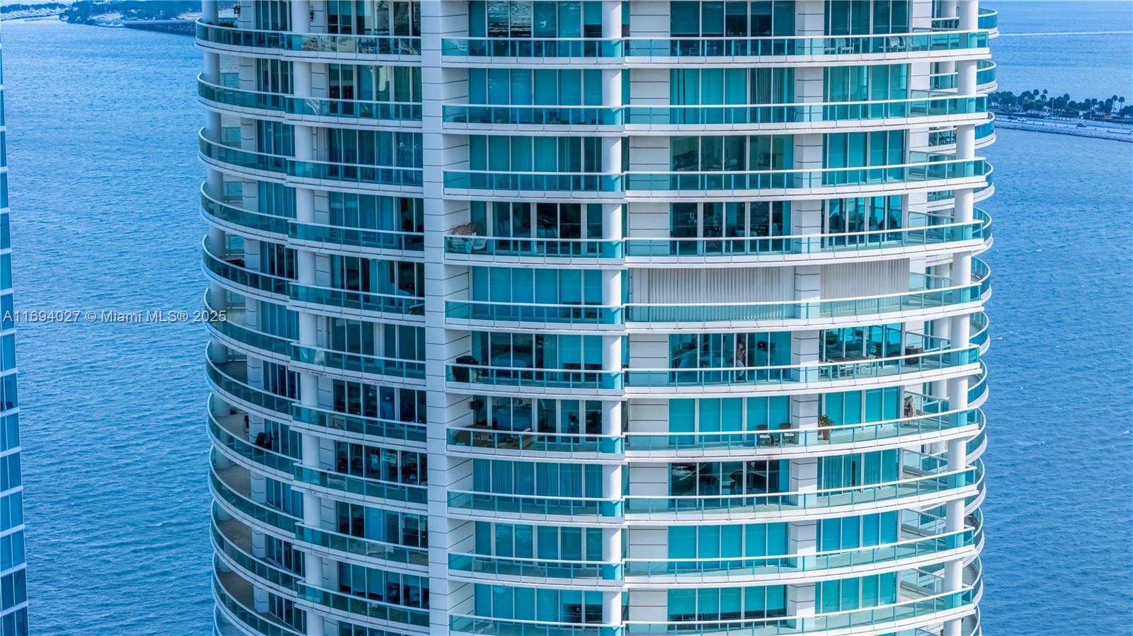 Condo for Sale in Miami, FL