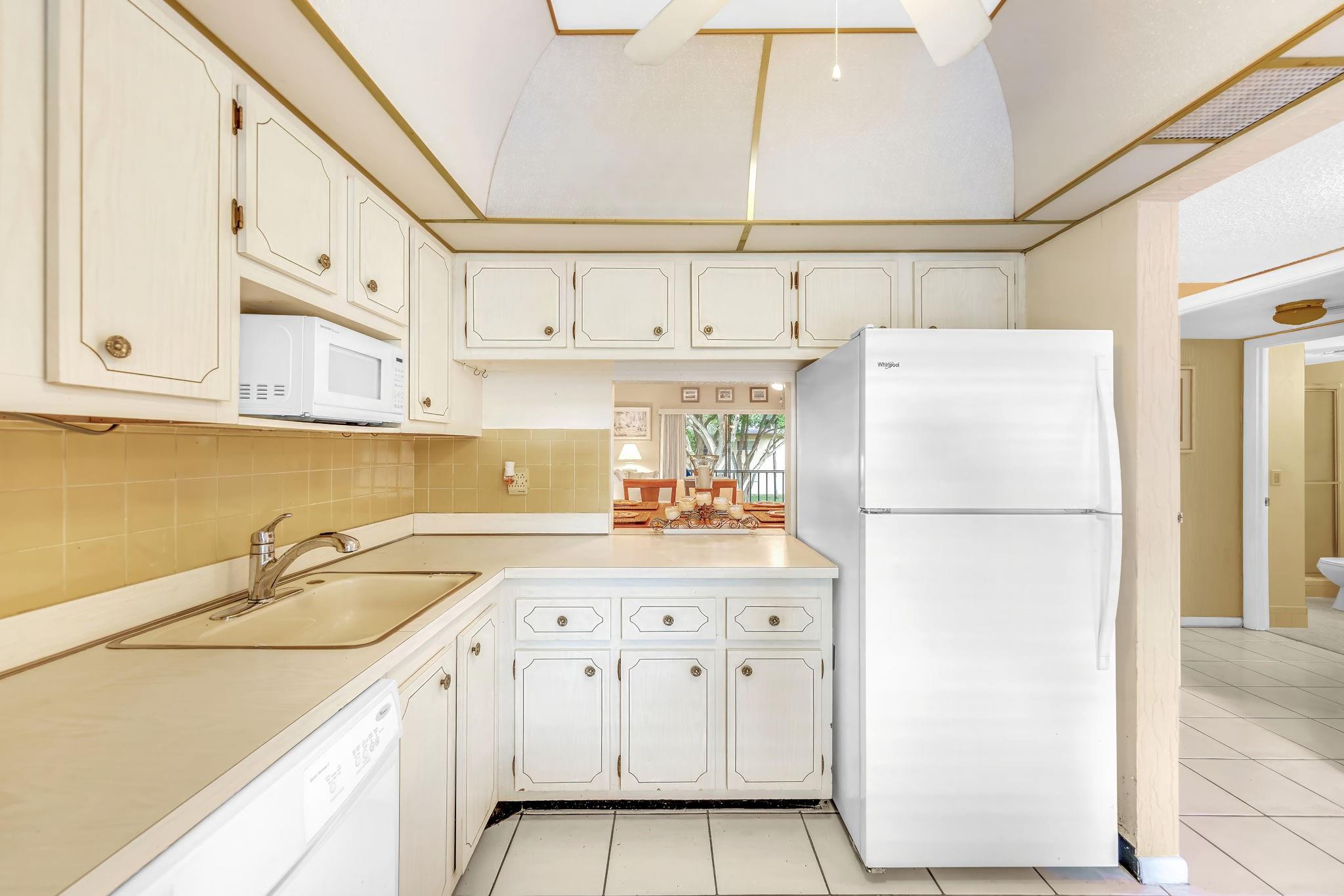 Oriole Gardens Three