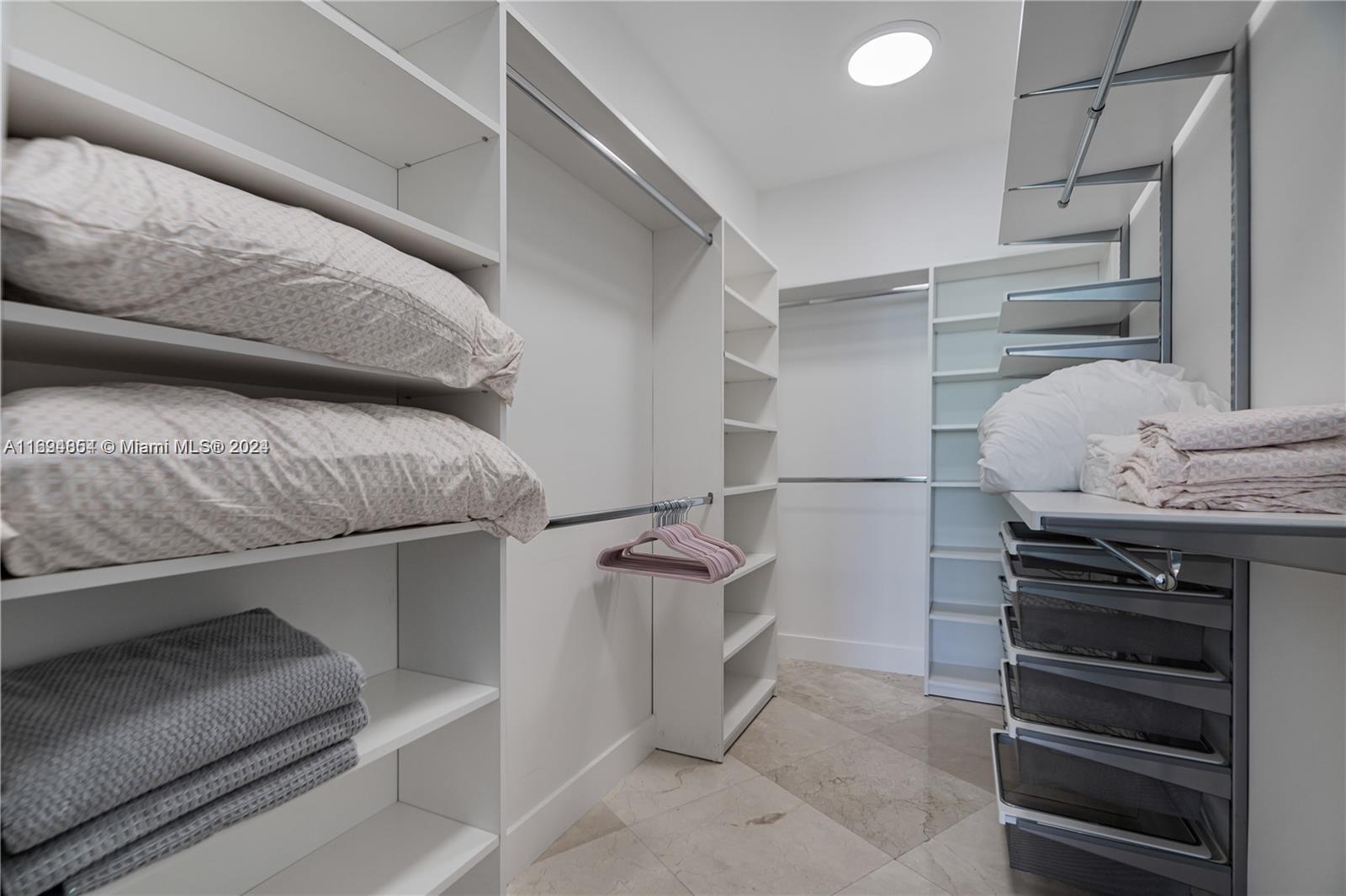 16001 Collins Ave #3803, Sunny Isles Beach FL 33160