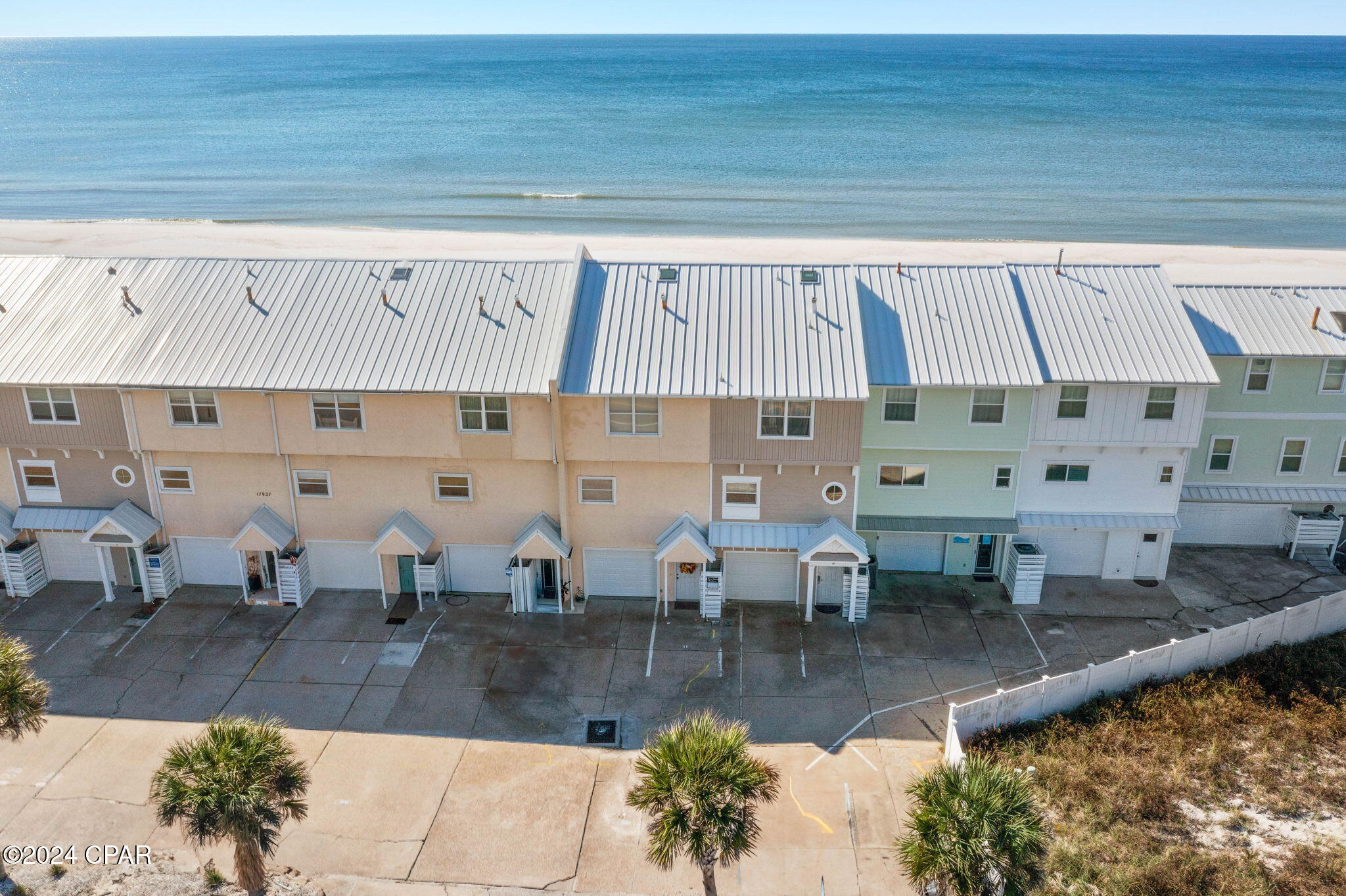 Image 28 For 17927 Front Beach Road 11