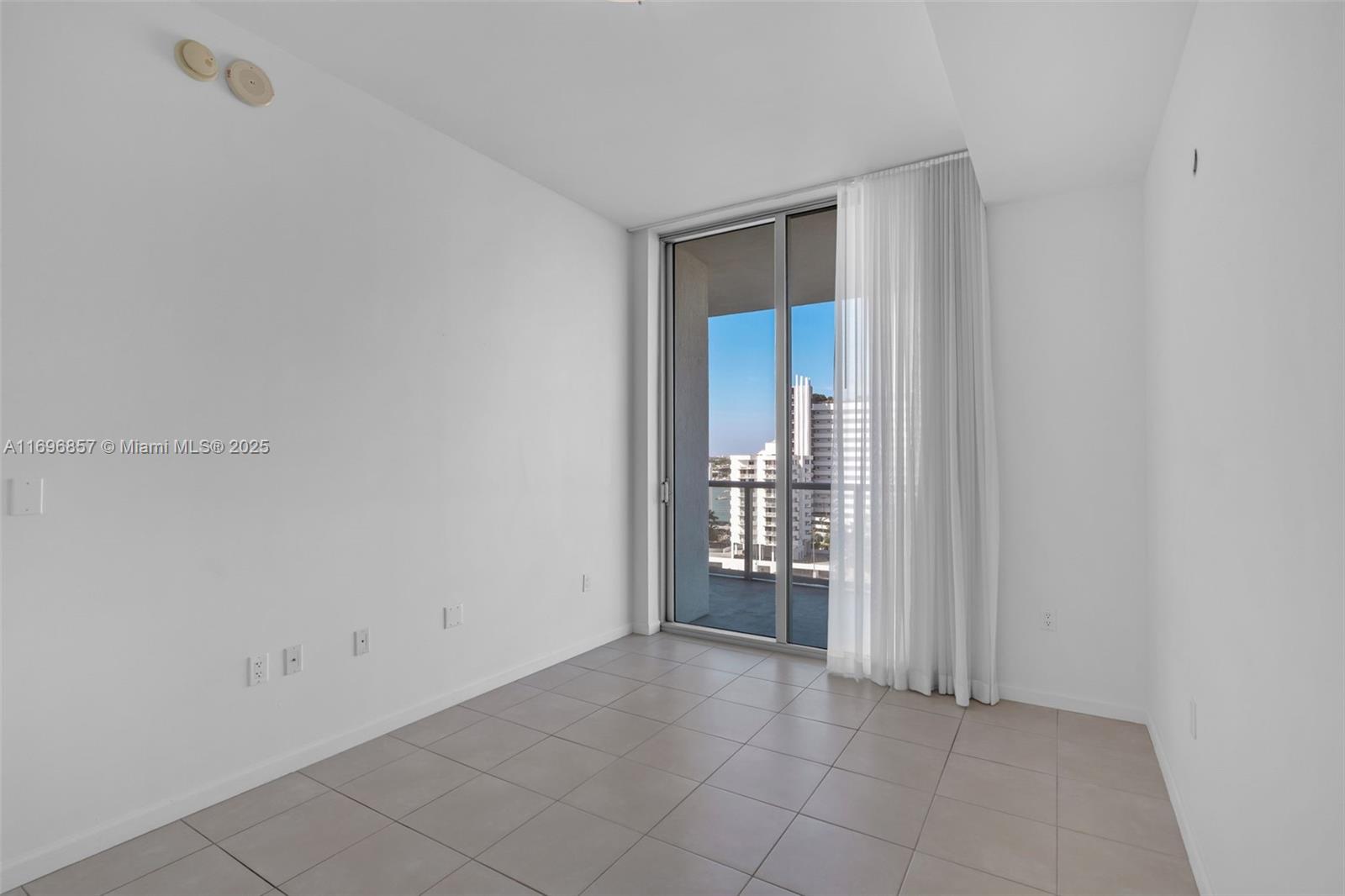 7930 East Dr #1107, North Bay Village FL 33141