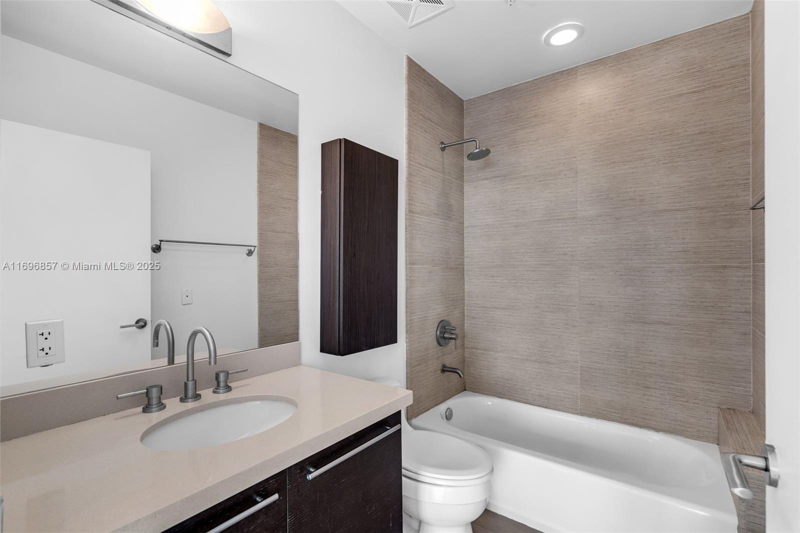 7930 East Dr #1107, North Bay Village FL 33141