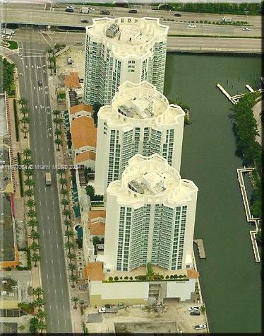 Apartamento para Alugar em Sunny Isles Beach, FL