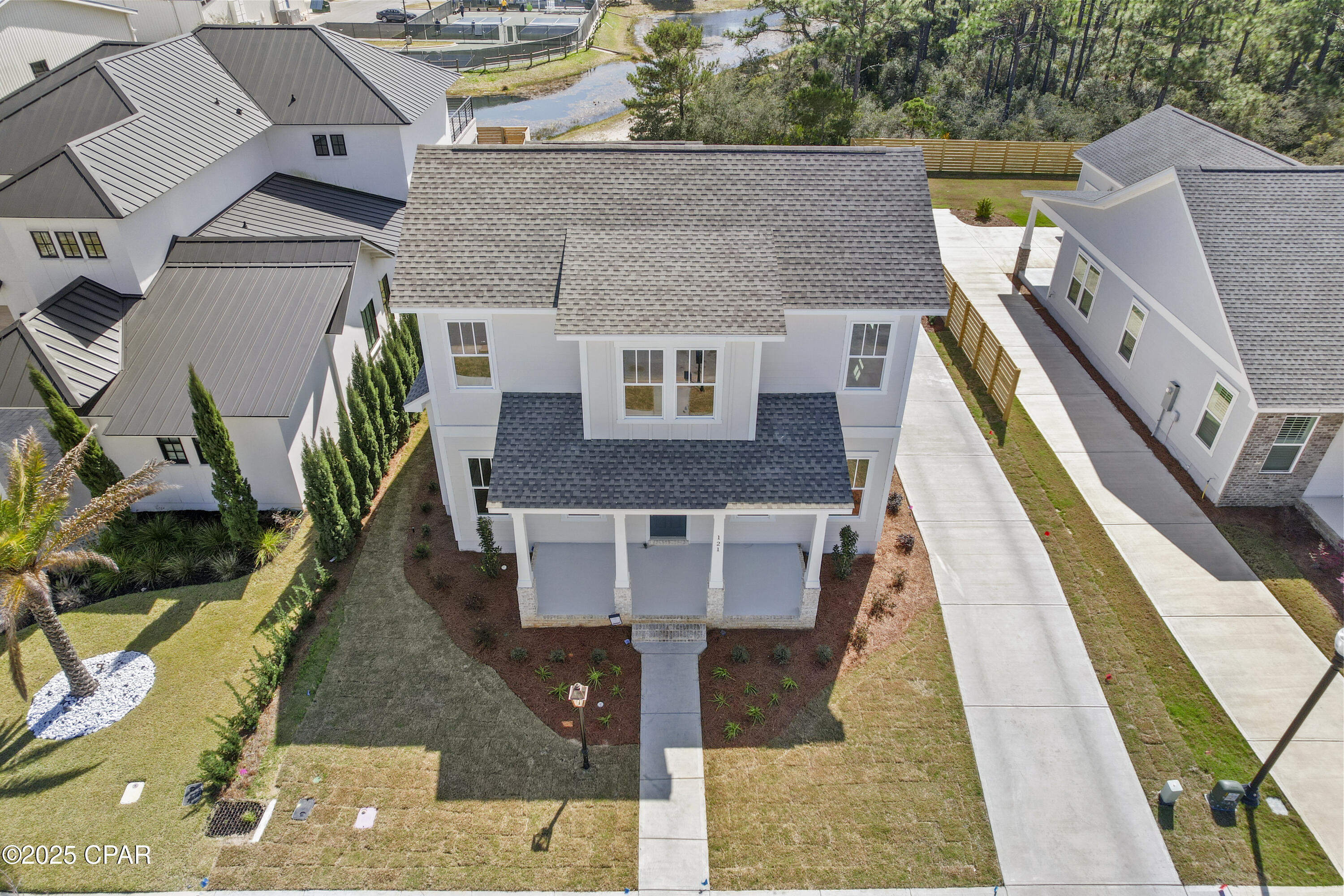 Image 2 For 121 Charleston Court