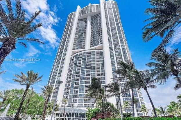 Apartamento para Alugar em Sunny Isles Beach, FL