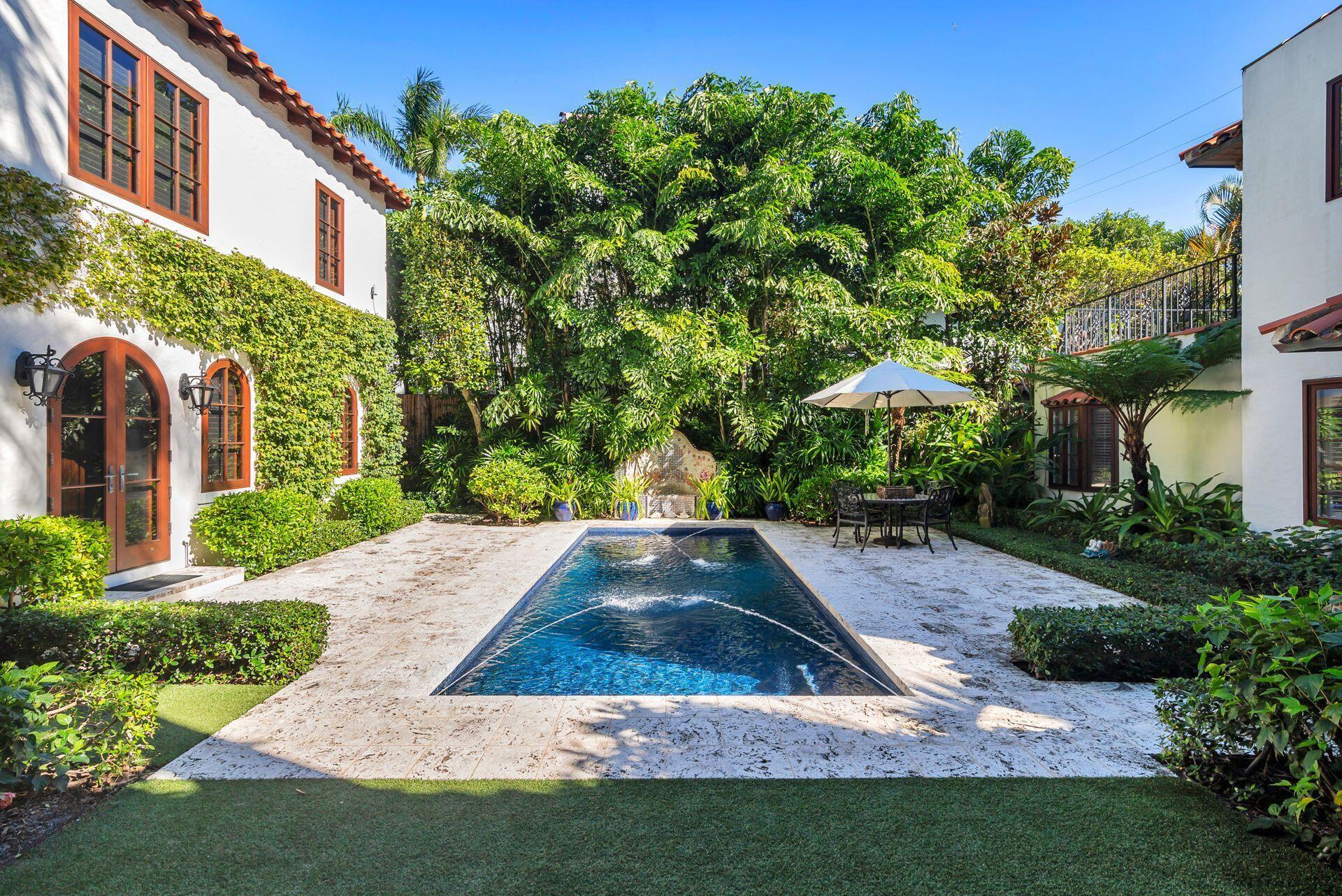 424 Brazilian Avenue Palm Beach, FL 33480
