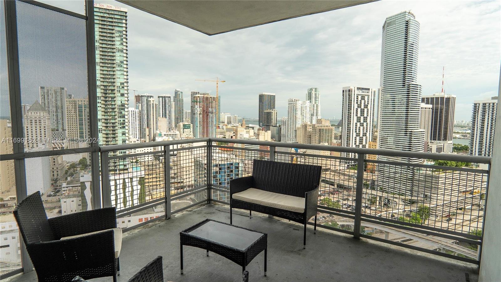 350 S Miami Ave #2905, Miami FL 33130