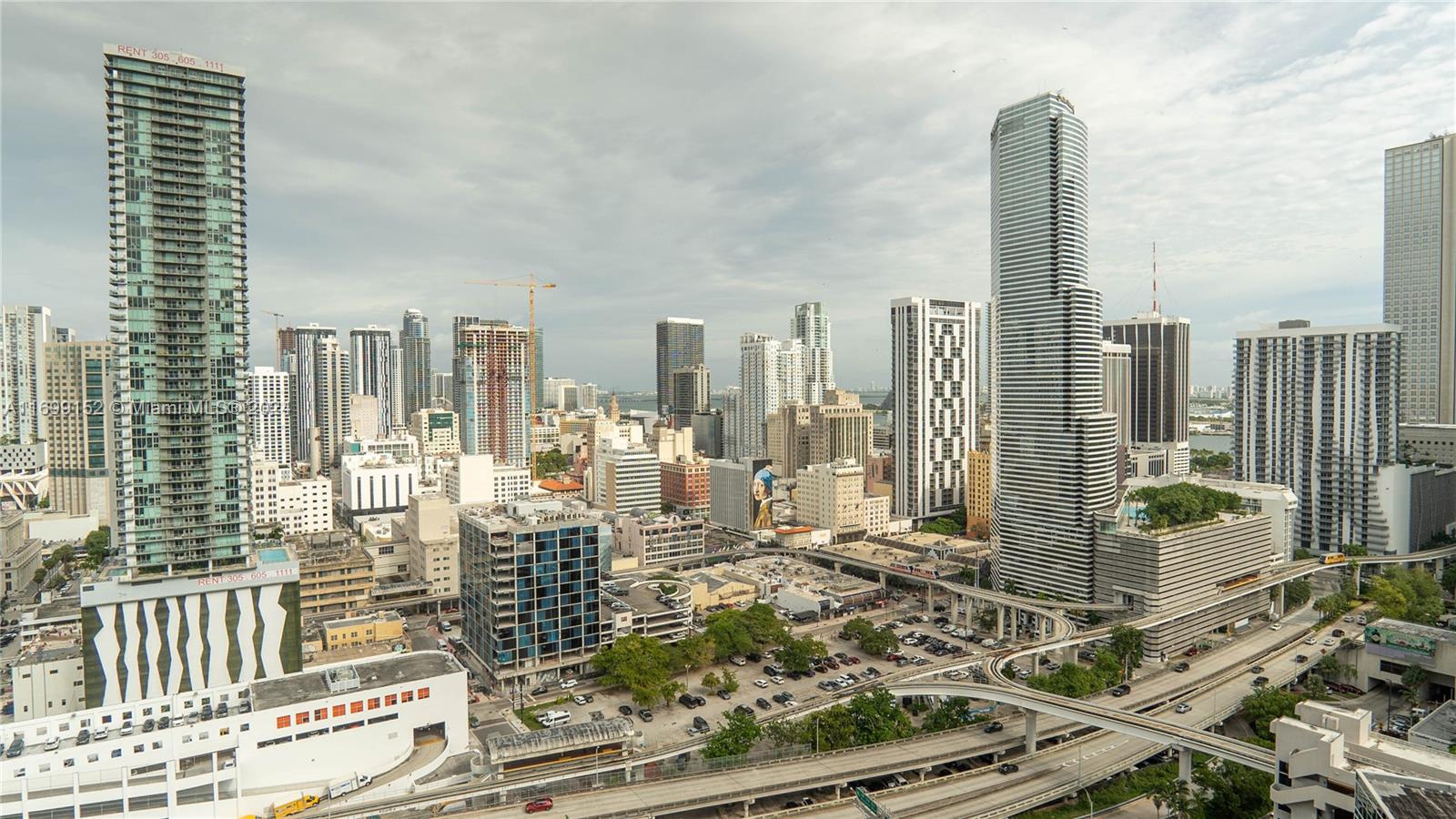 350 S Miami Ave #2905, Miami FL 33130