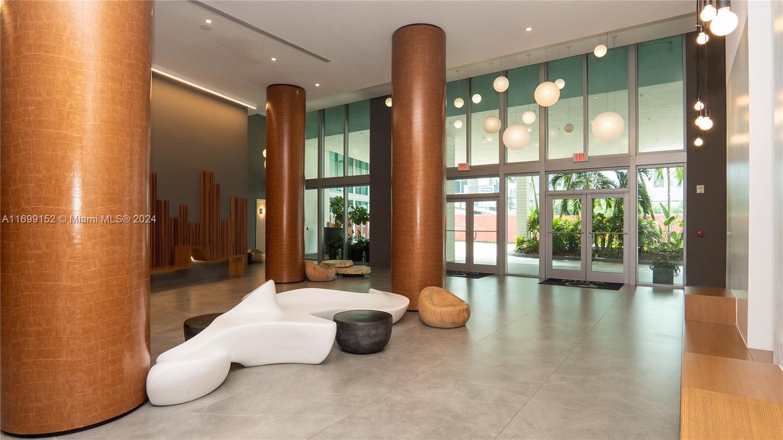350 S Miami Ave #2905, Miami FL 33130