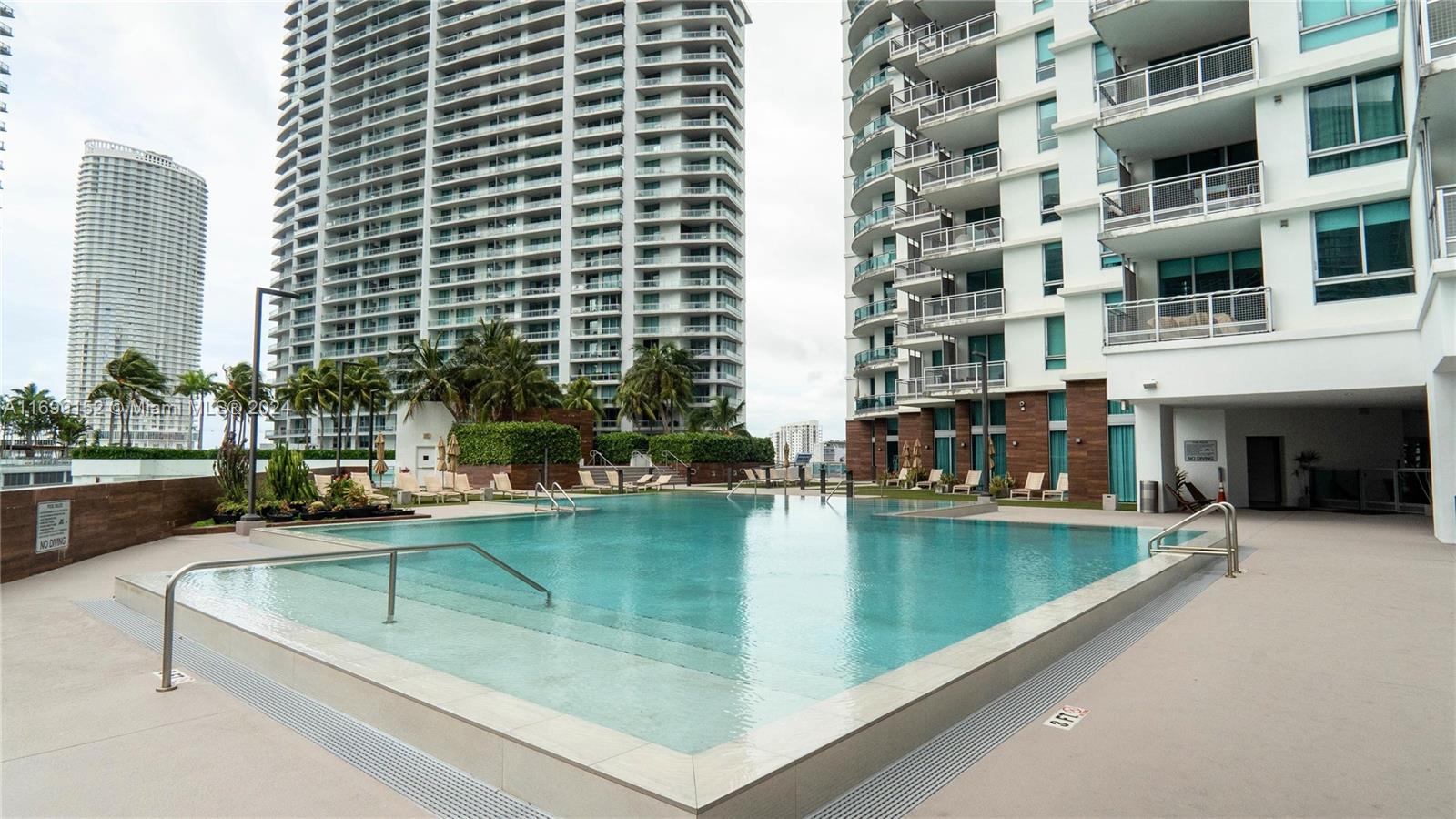 350 S Miami Ave #2905, Miami FL 33130