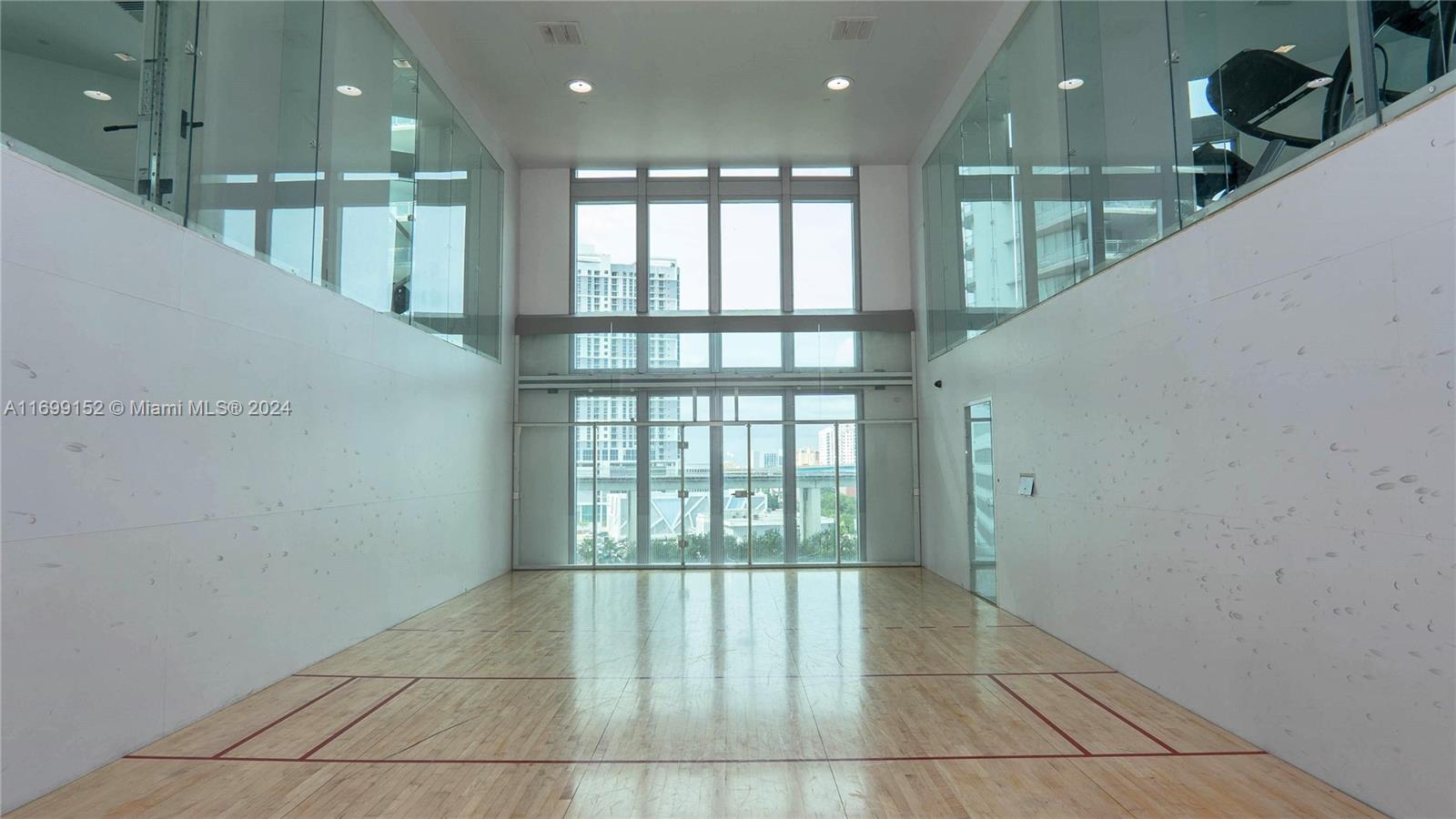 350 S Miami Ave #2905, Miami FL 33130