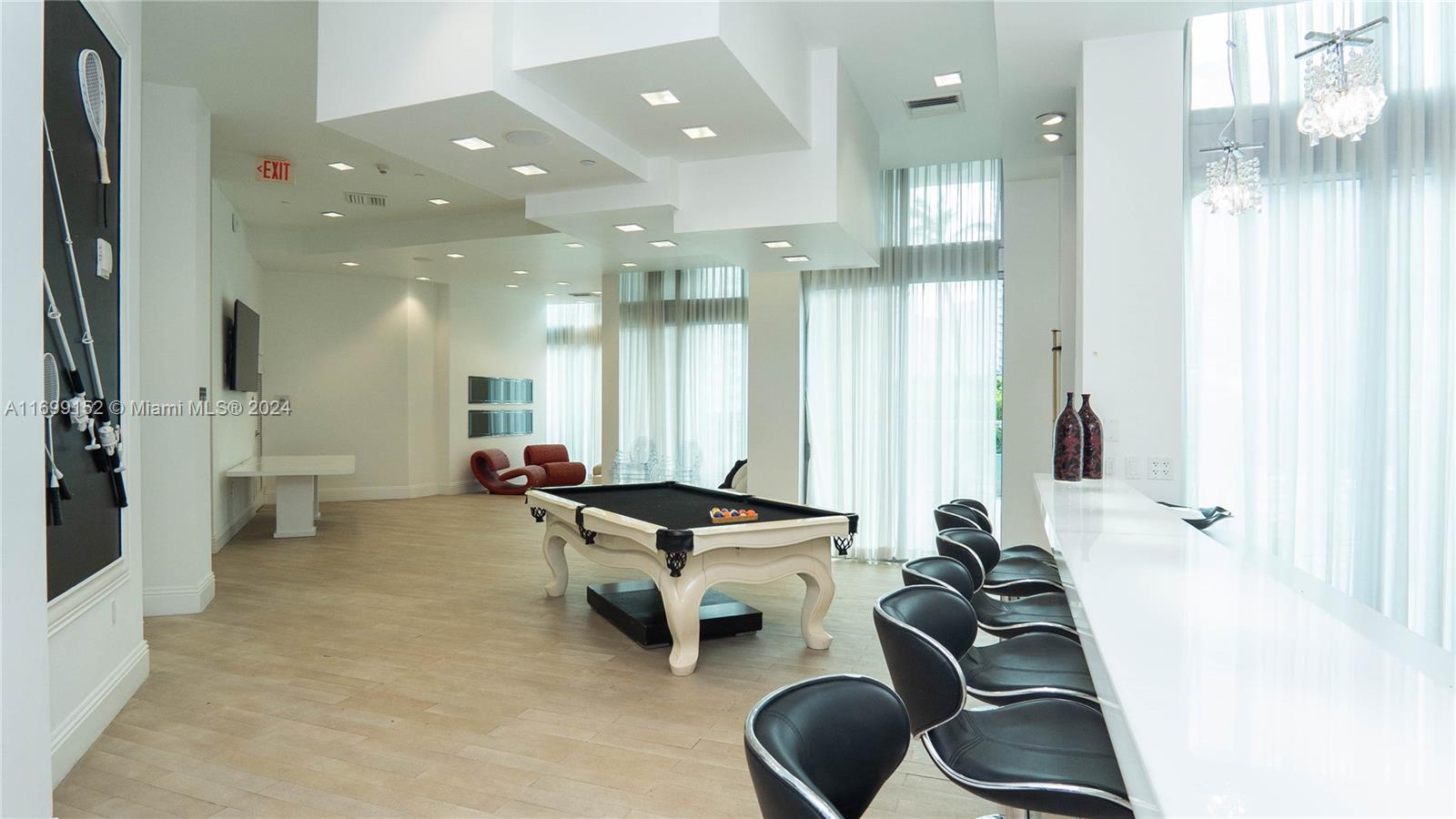 350 S Miami Ave #2905, Miami FL 33130