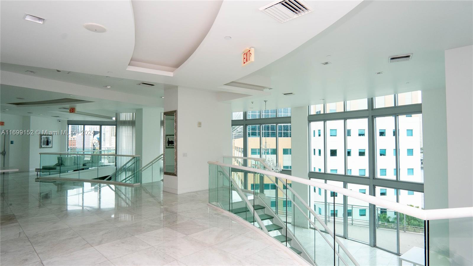 350 S Miami Ave #2905, Miami FL 33130