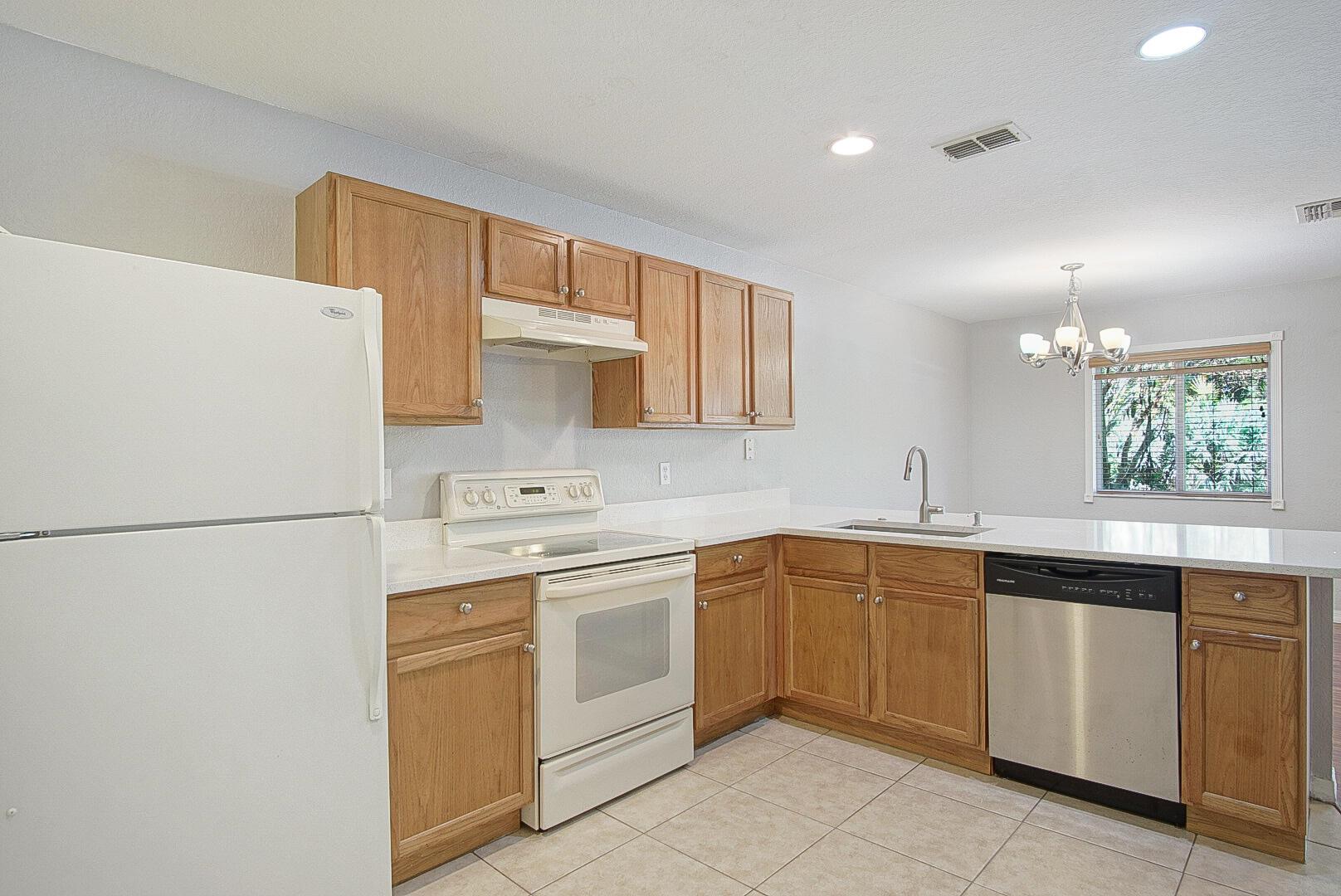 Homes for sale in Port St. Lucie, FL | 2205 Sw Marshfield Court, Port St. Lucie, FL 34953 | MLS# R11040563