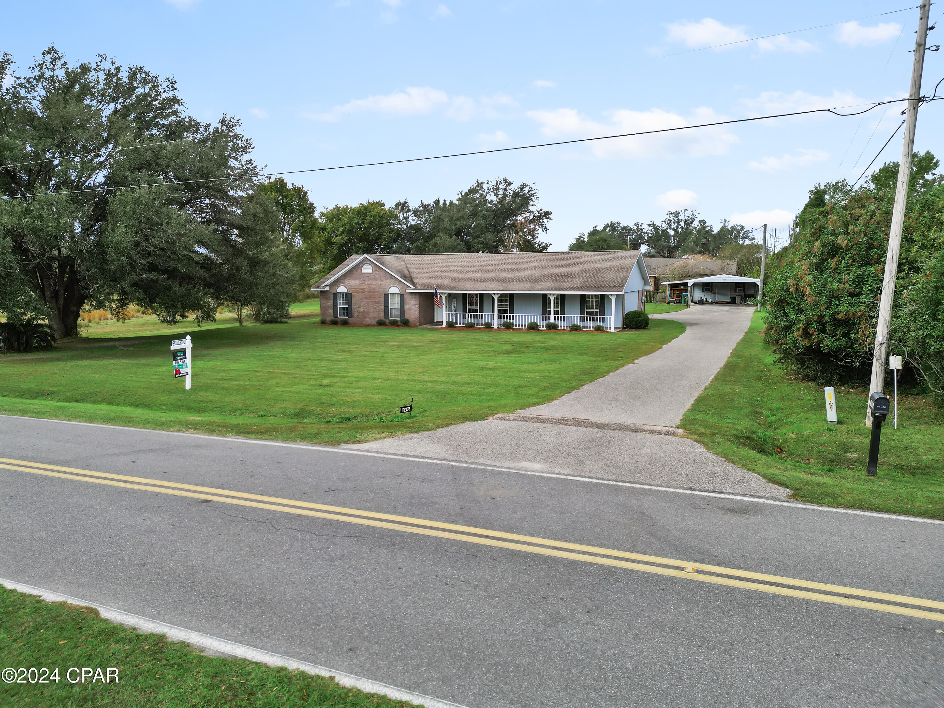 Image 39 For 18496 Live Oak Lane