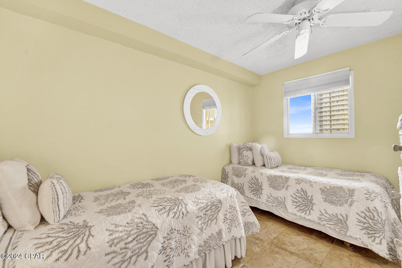 Image 12 For 5801 Thomas Drive 404