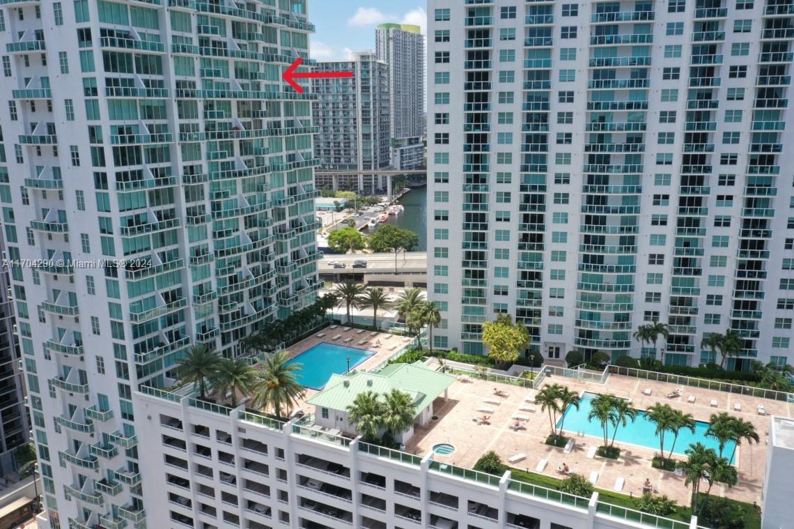 Condo for Sale in Miami, FL