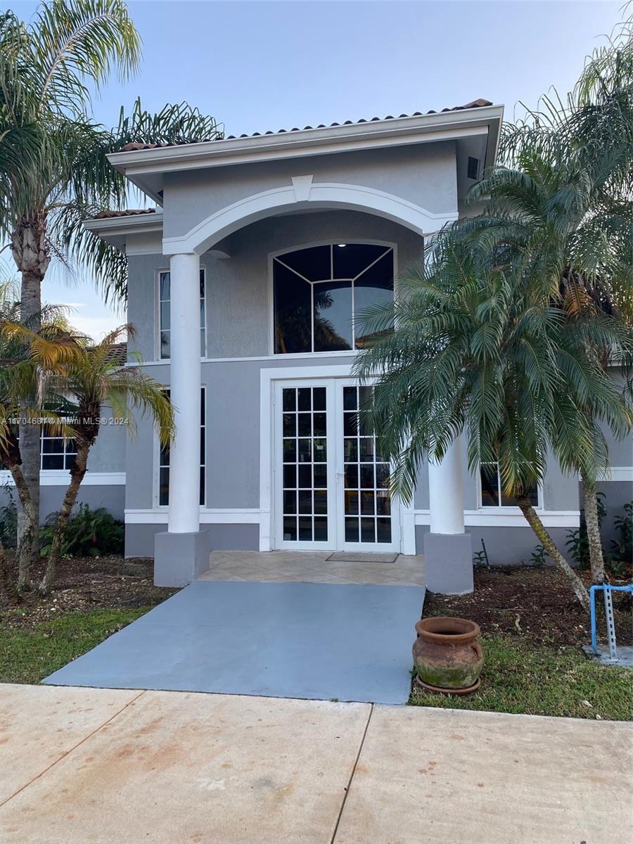 15400 SW 284th St 1311
