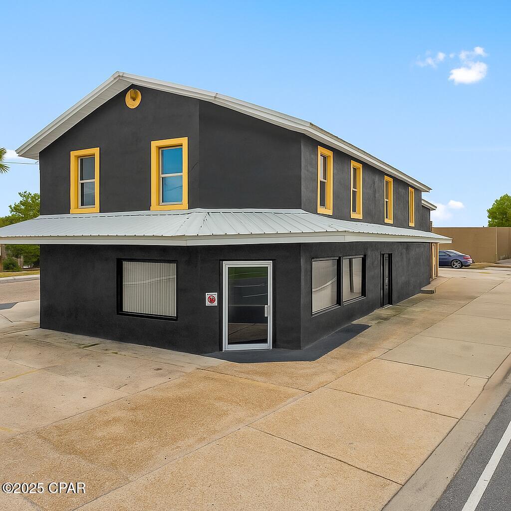 Image 2 For 2900 5th Street