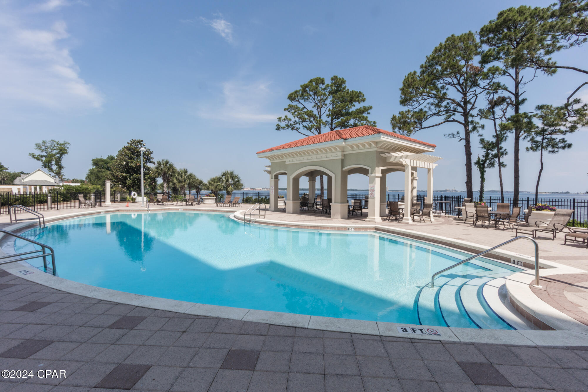 Image 4 For 2400 Grandiflora Boulevard 1003