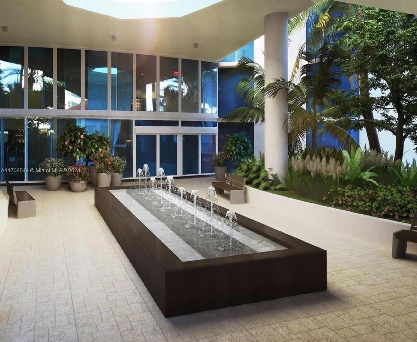 300 S Pointe Dr #1606, Miami Beach FL 33139