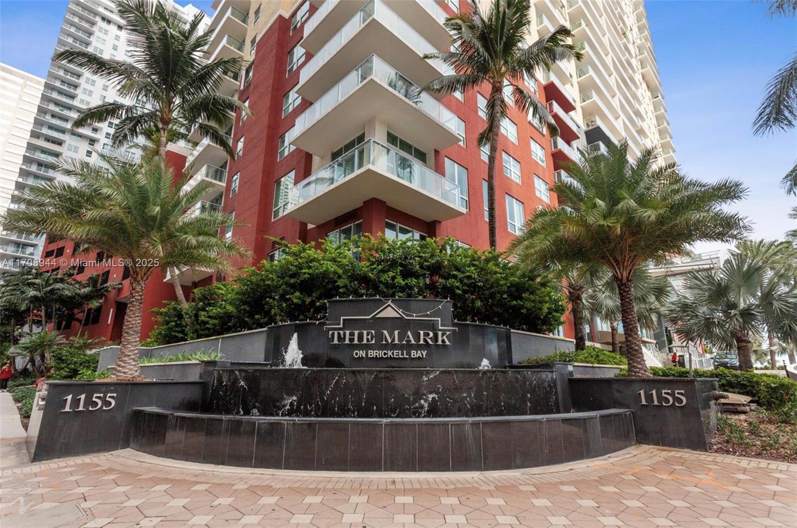 1155 Brickell Bay Dr #1705, Miami FL 33131
