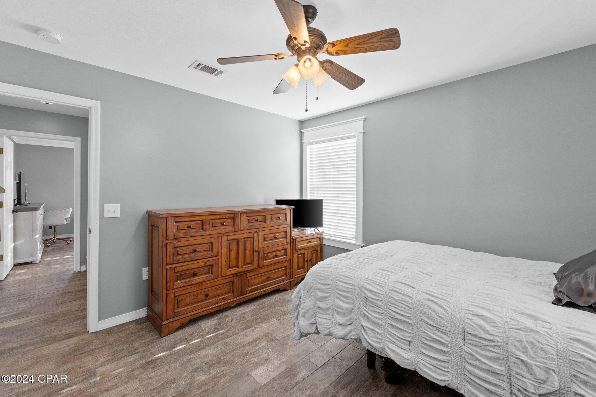 Image 31 For 1528 Hilltop Drive