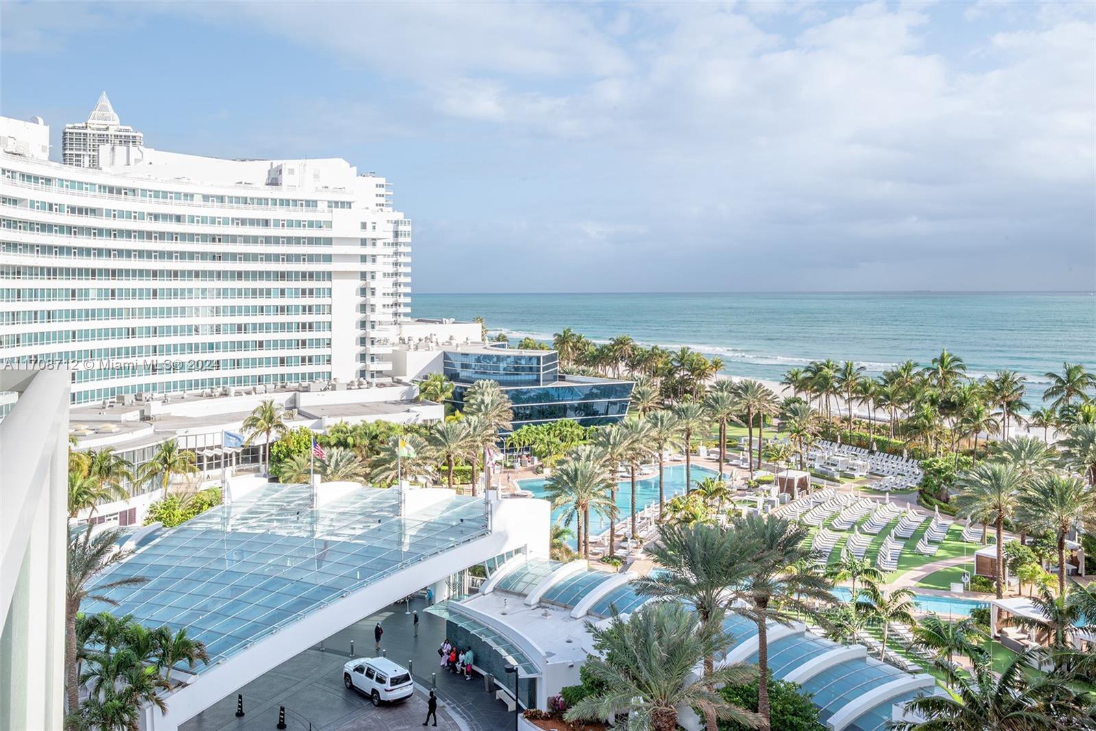Apartamento à Venda em Miami Beach, FL