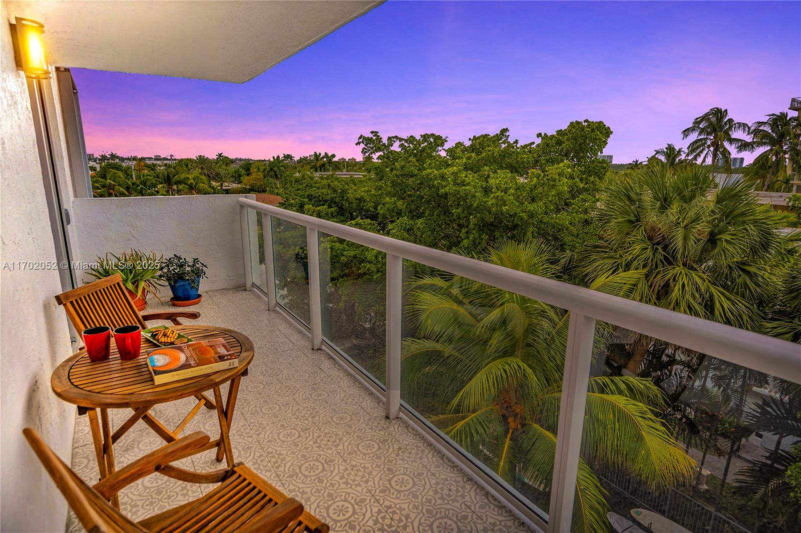 10000 Bay Harbor Dr Unit 401, Bay Harbor Islands, Florida 33154