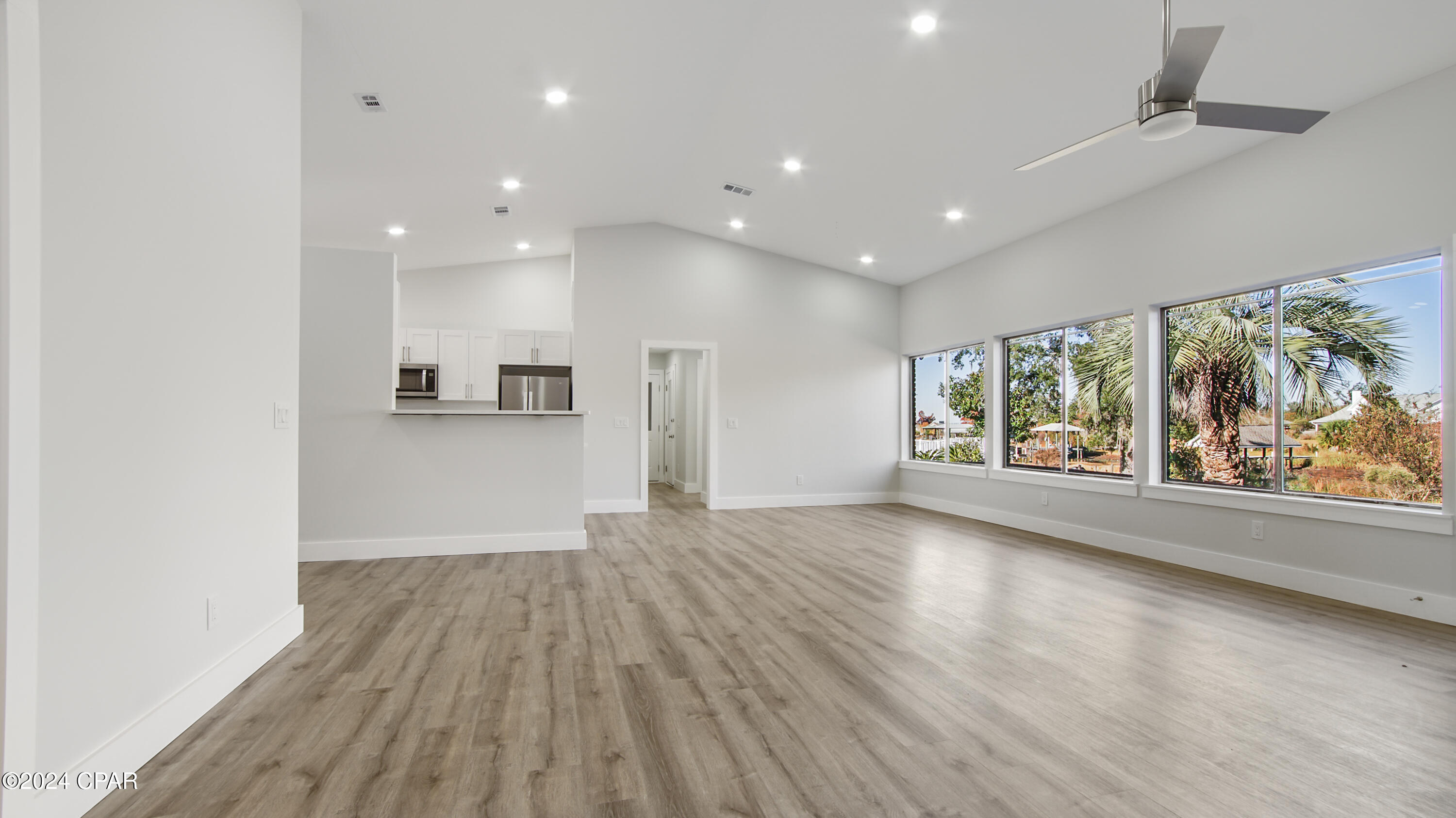 Image 10 For 6345 Oak Knoll Road