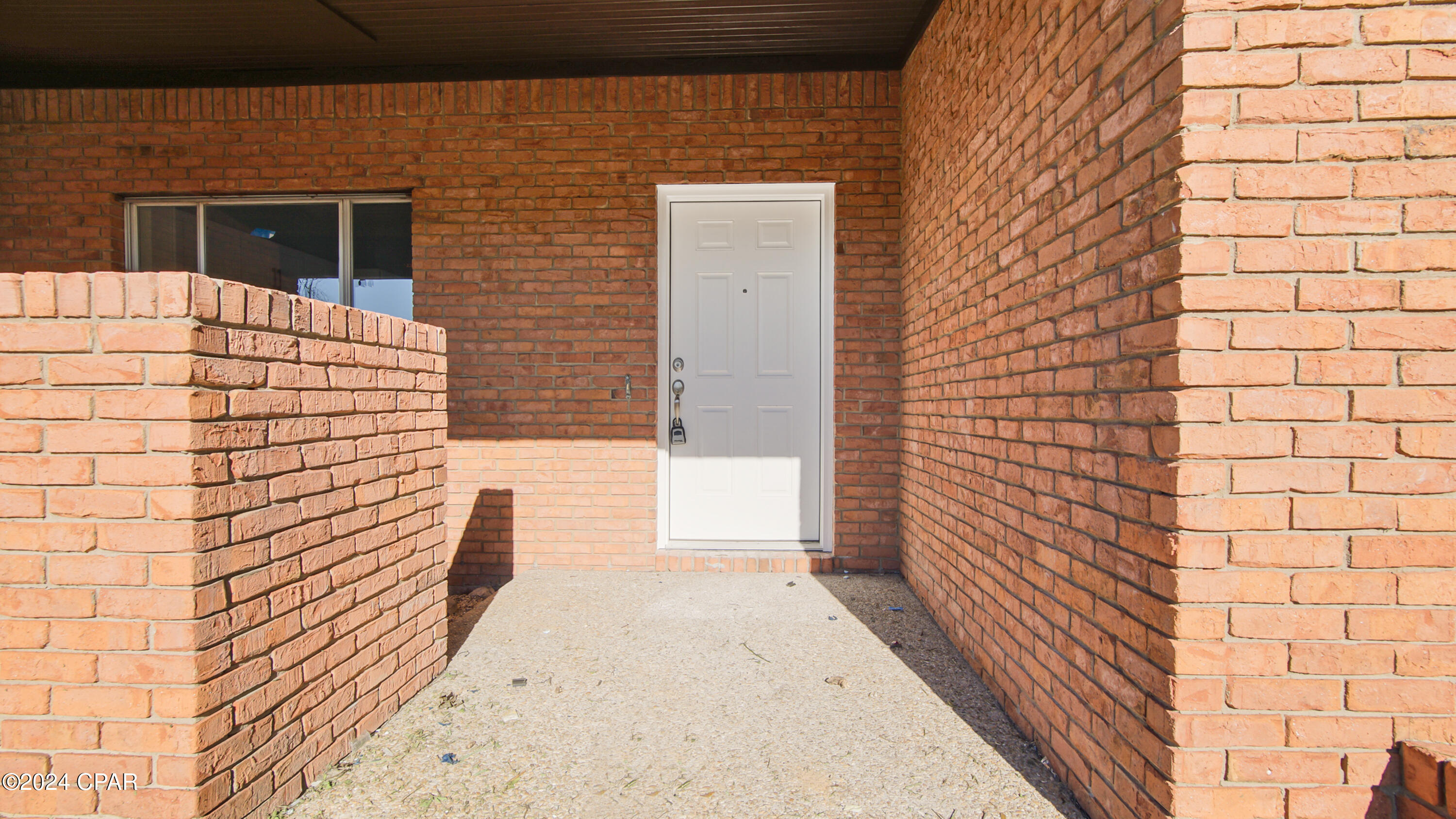 Image 2 For 6345 Oak Knoll Road