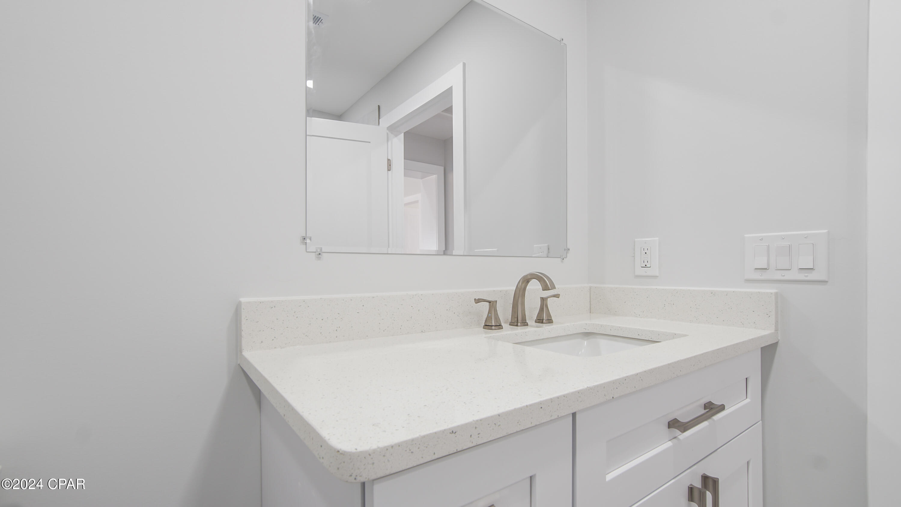 Image 20 For 6345 Oak Knoll Road