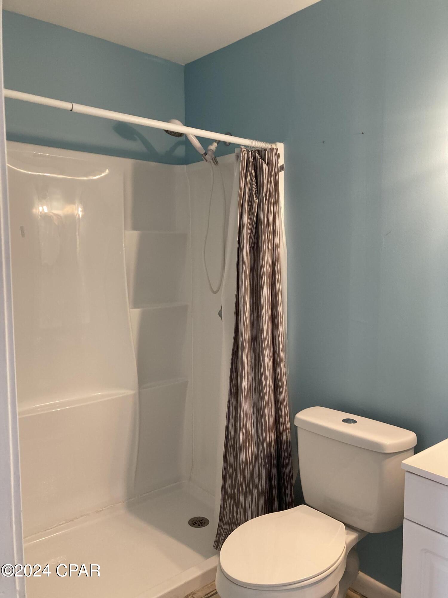 Image 18 For 207 3rd Street