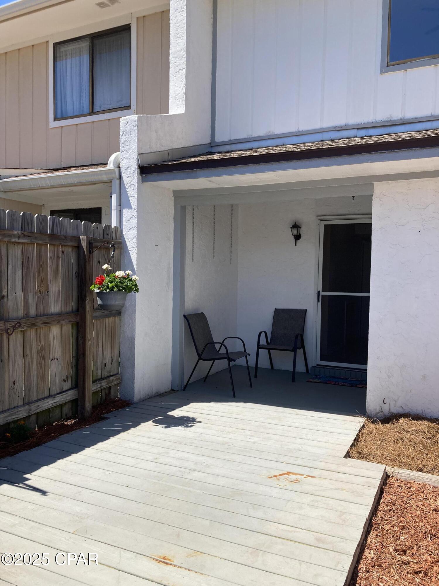 Image 28 For 207 3rd Street