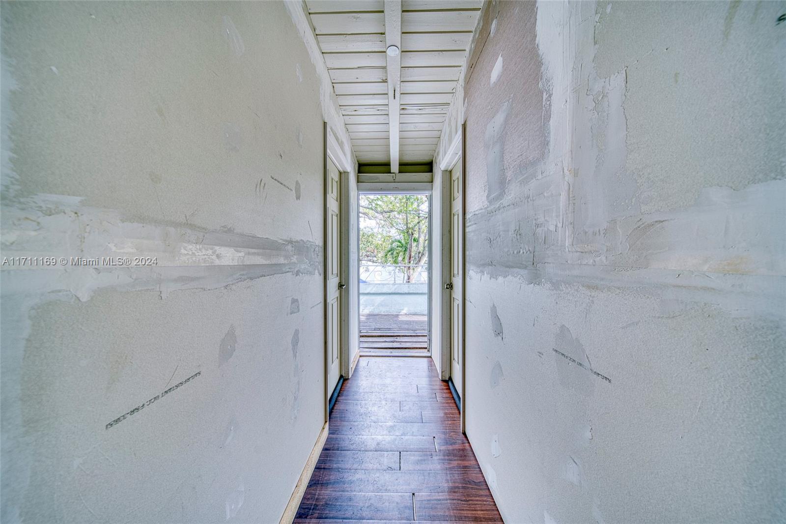 Commercial Property For Sale In North Miami
