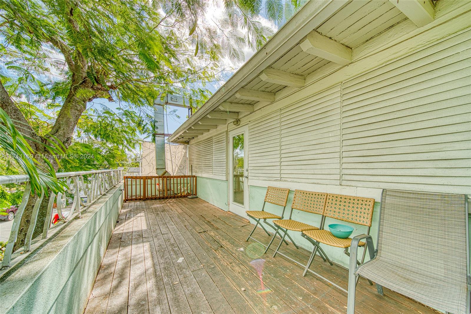 Commercial Property For Sale In North Miami