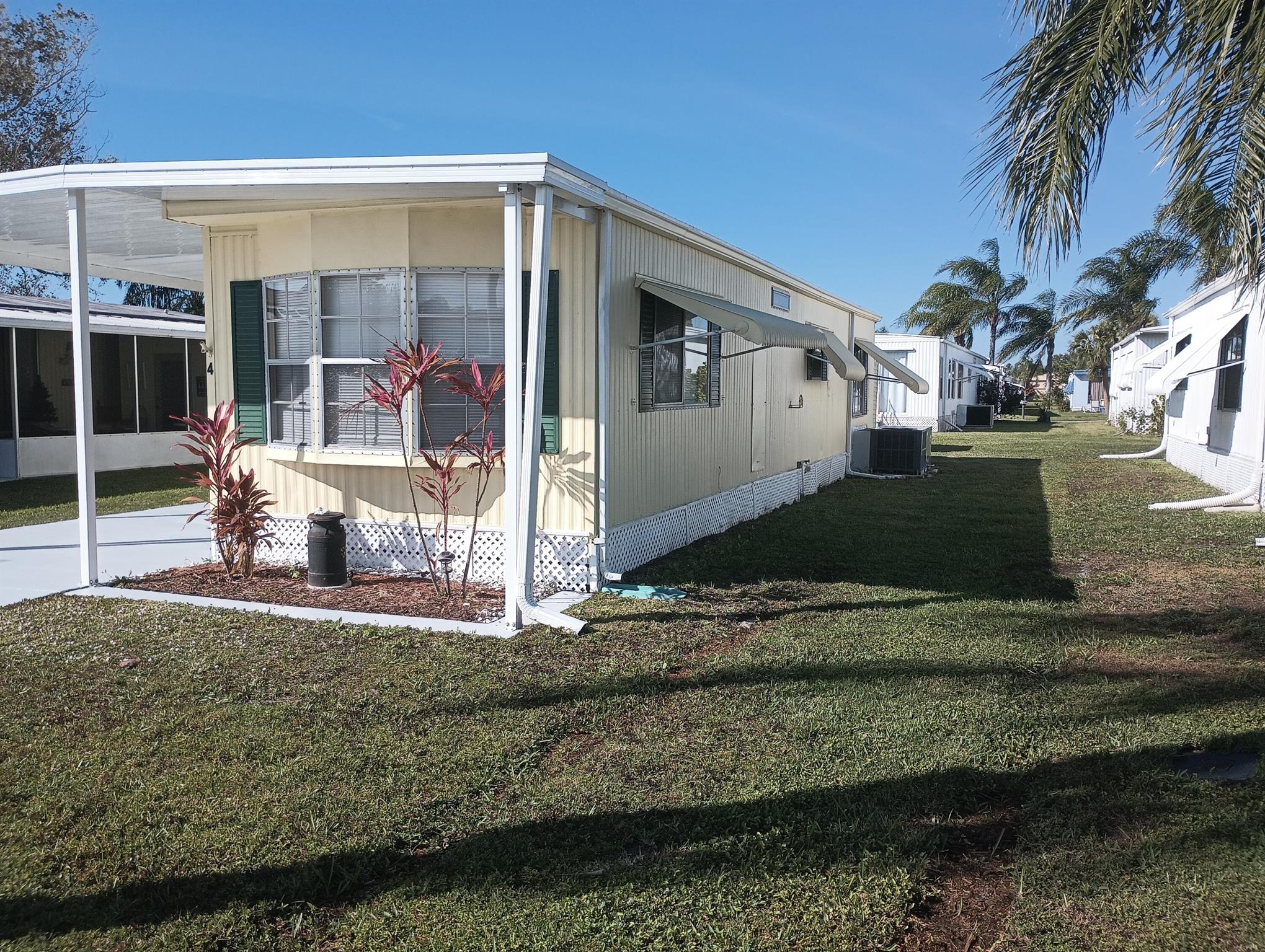 Homes for sale in Port St. Lucie, FL | 4 Placido Lane, Port St. Lucie, FL 34952 | MLS# R11046956