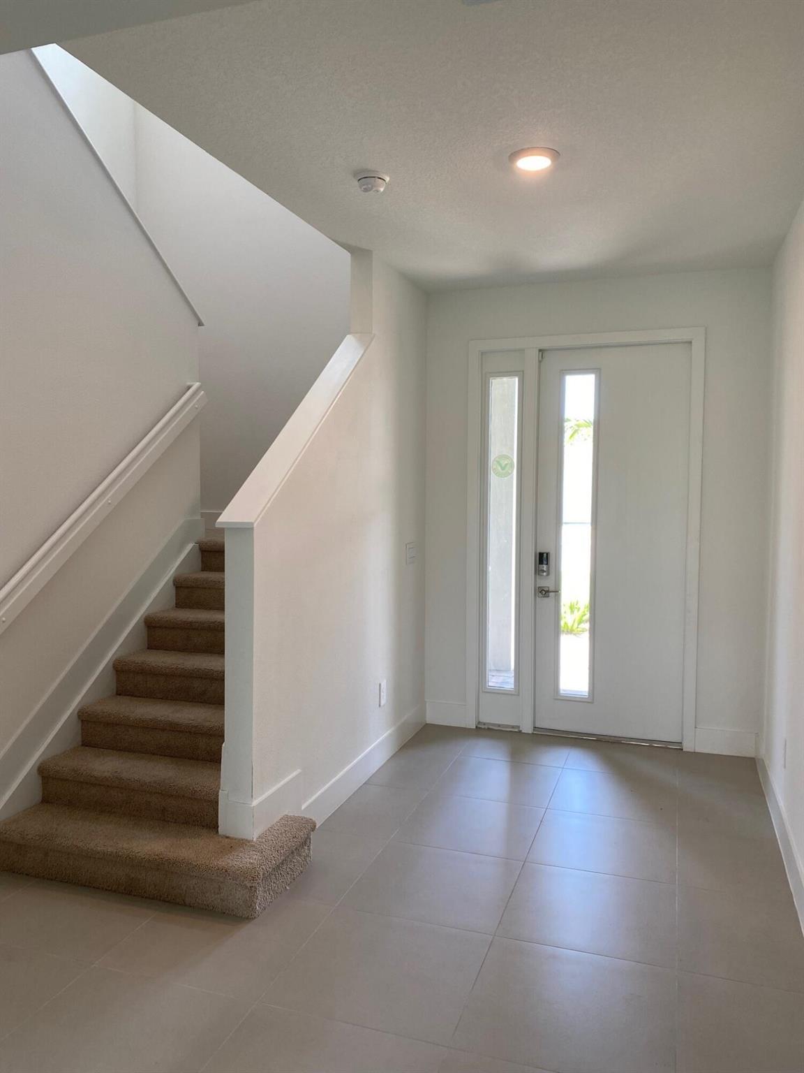 Homes for sale in Stuart, FL | 6740 Se Park Trace Dr, Stuart, FL 34997 | MLS# R11046990