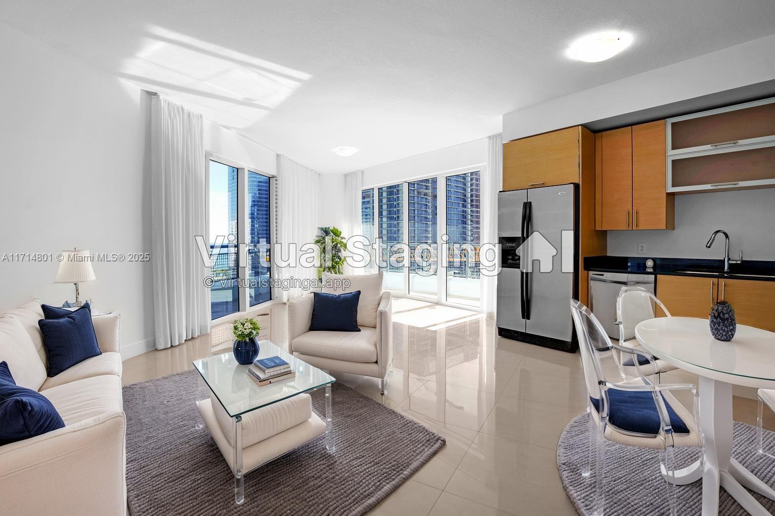 Apartamento à Venda em Miami, FL