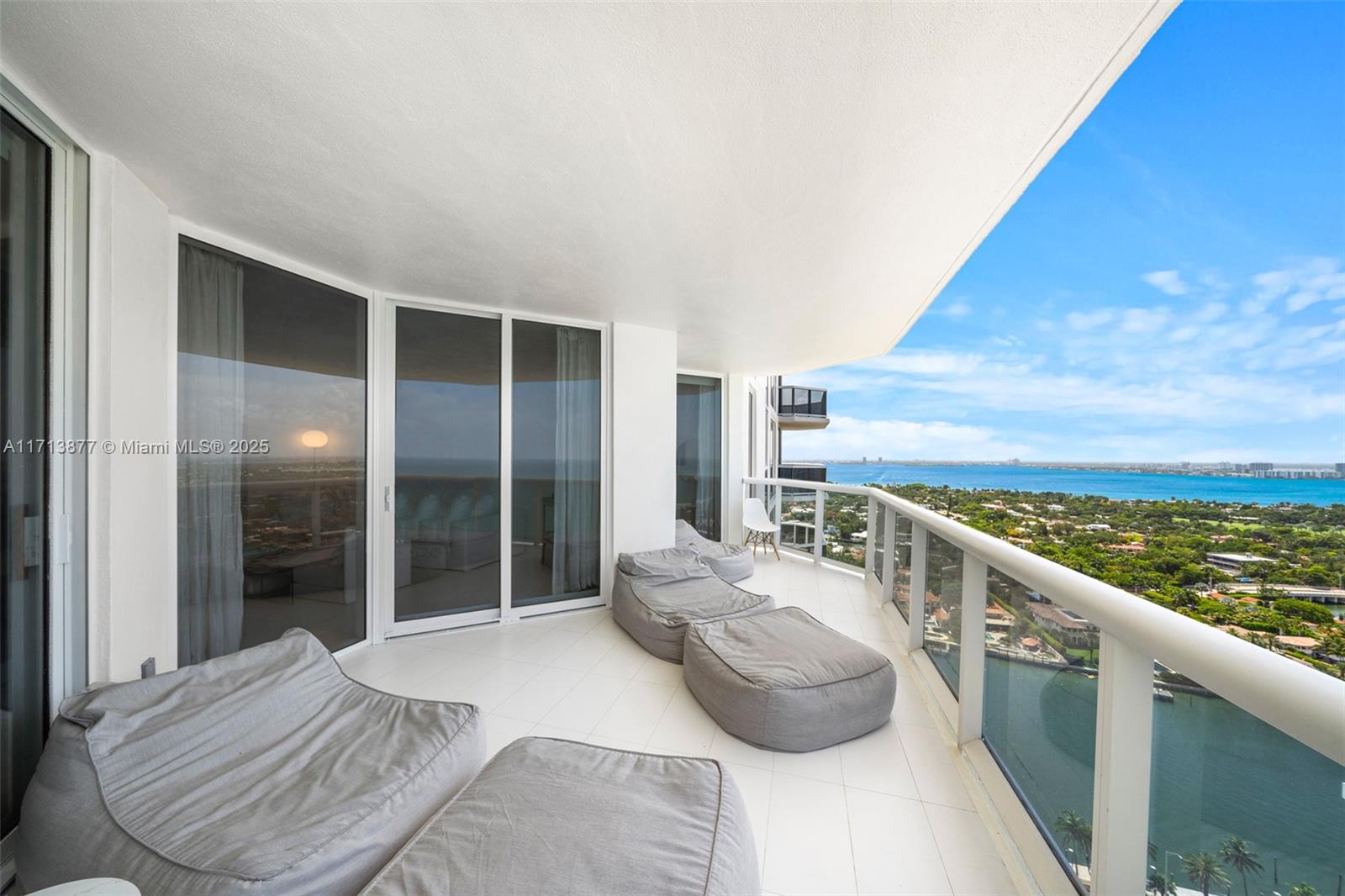 4779 Collins Ave #3108, Miami Beach FL 33140
