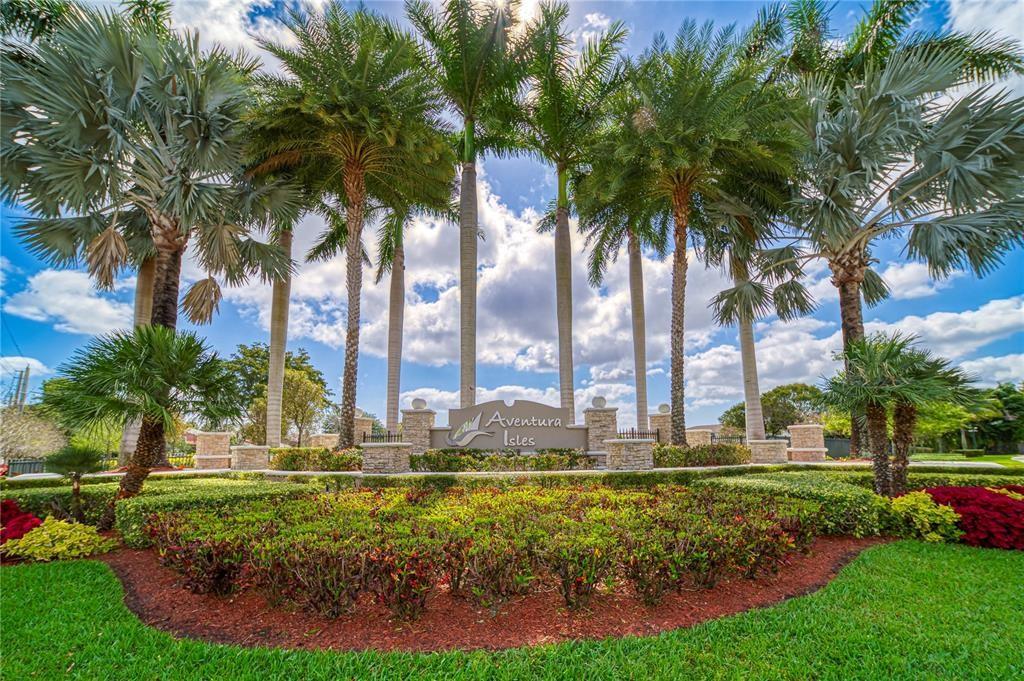 GREAT OPPORTUNITY AT AVENTURA ISLES / CHAMPION LAKE. THREE BEDROOMS, TWO AND A HALF BATHROOM TOWNHOUSE LOCATED OFF IVES DAIRY RD. MINUTES FROM AVENTURA MALL, THE BEACHES AND ALSO CLOSE TO 441, TURNPIKE AND HARD ROCK STADIUM. GATED COMMUNITY & NEIGHBOORHOOD, OFFERING 24HRS SECURITY, CLUBHOUSE, POOL, TENNIS COURT, PLAYGROUNDS AND DOG PARK. CONDO FEE INCLUDES CABLE, INTERNET AND EXTERNAL & ROOF INSURANCE VERY EASY TO SHOW, CALL LISTING AGENT.