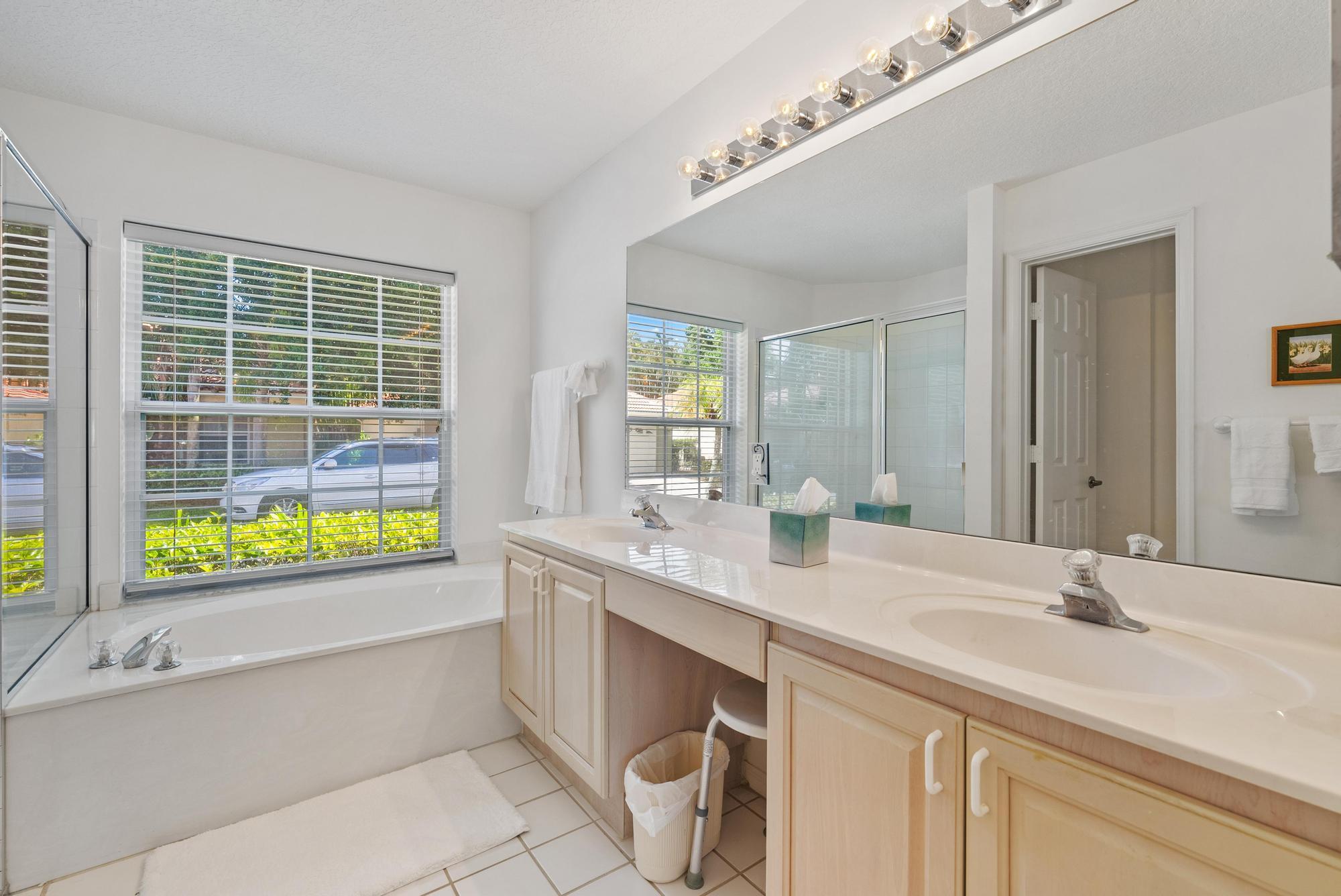 Photo 15 of home located at 3120 Contego Lane, Riviera Beach FL