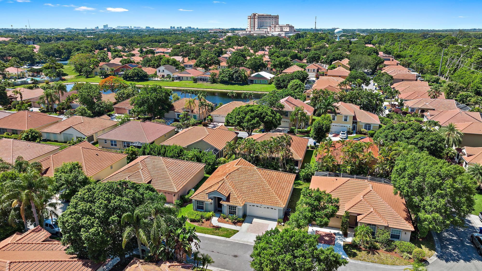 Photo 23 of home located at 3120 Contego Lane, Riviera Beach FL
