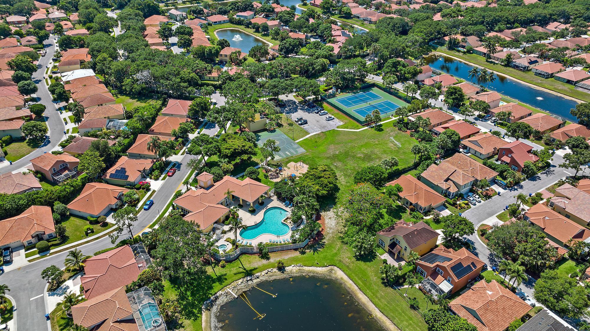 Photo 33 of home located at 3120 Contego Lane, Riviera Beach FL