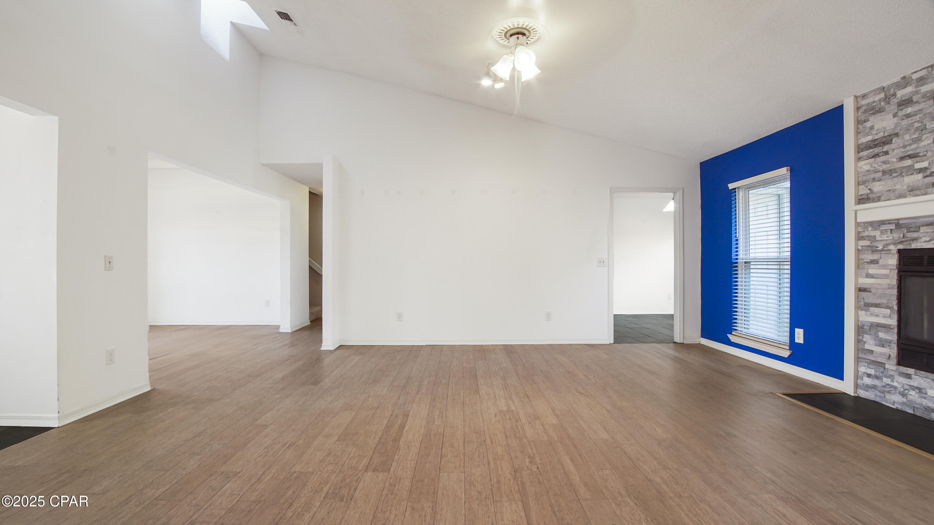 Image 4 For 807 Plantation Way
