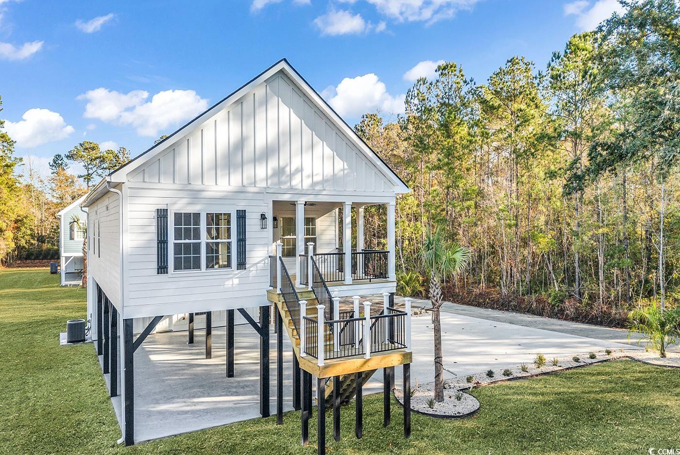 33 Captains Pl Murrells Inlet, SC 29576